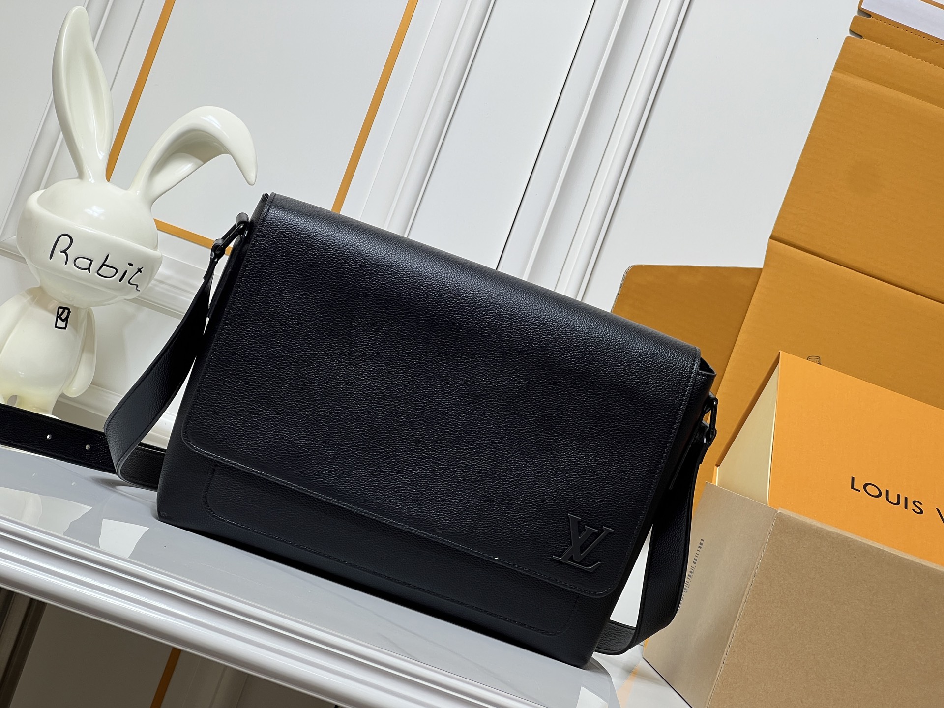 Louis Vuitton LV Classic Handbag Premium Canvas Model M12956 Adjustable Strap Evening Party Designer Bag